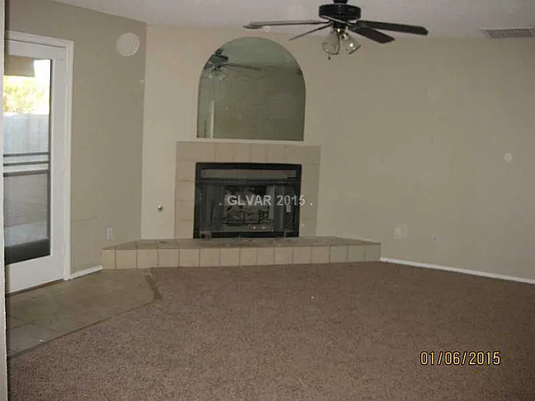 256 Bismark Way — Photo 4