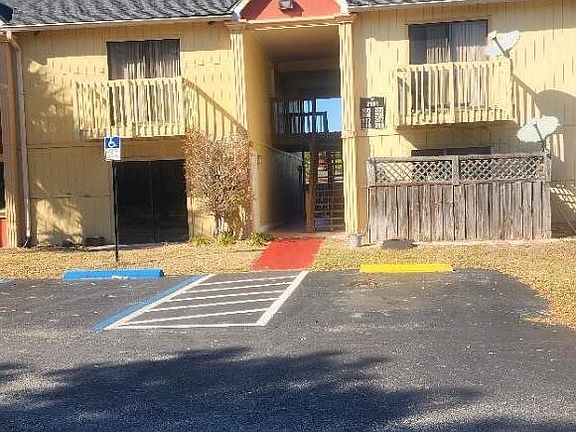 2nd image of 2101 Forest Knoll Dr NE #1-205