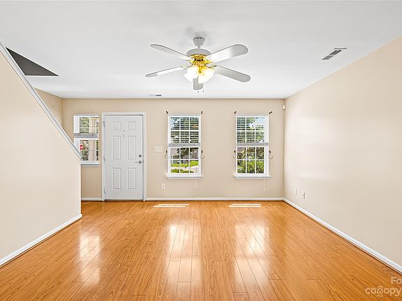 4th image of 1140 Vistalite Ln
