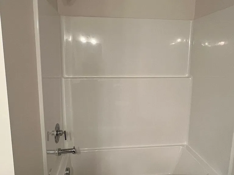 2021 Windjammer Way #B — Photo 4
