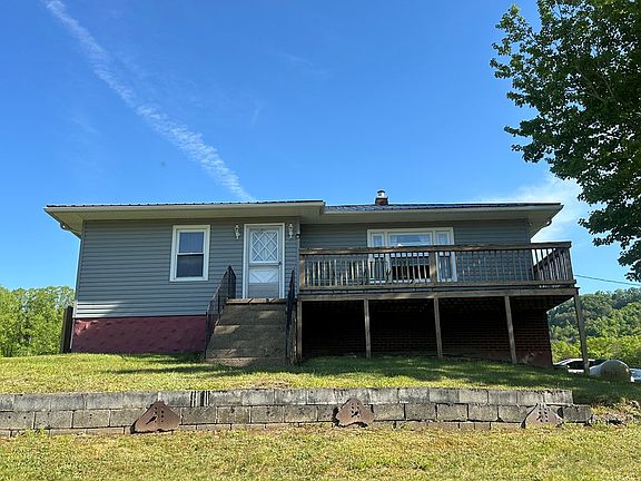 3rd image of 80 Berry Heights Rd