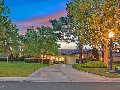 8370 Plum Creek Ct, Las Vegas, NV, 89113