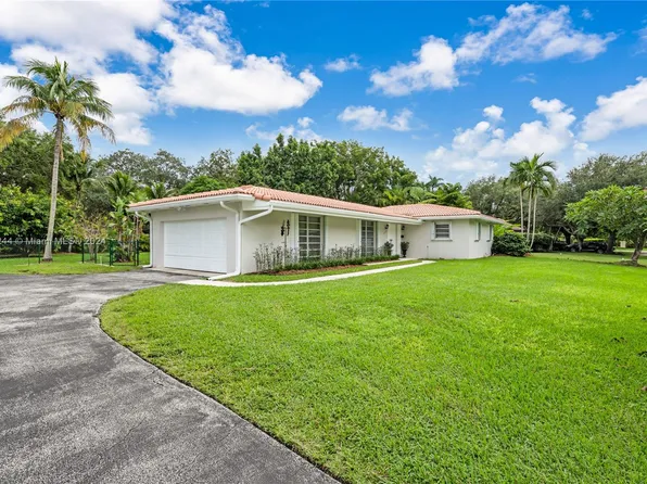 16425 SW 75th Ave, Palmetto Bay, FL 33157