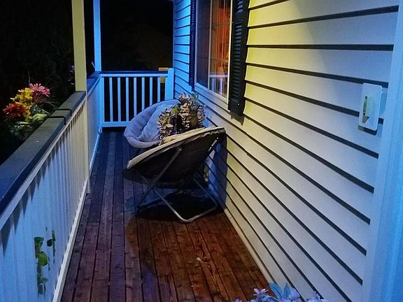 5th image of 6101 76th Ave NE