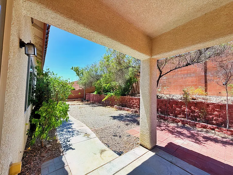 7225 Fern Meadow St — Photo 36
