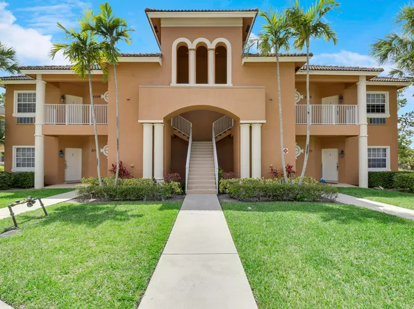 8296 Mulligan Cir #B, Pt Saint Lucie, FL 34986