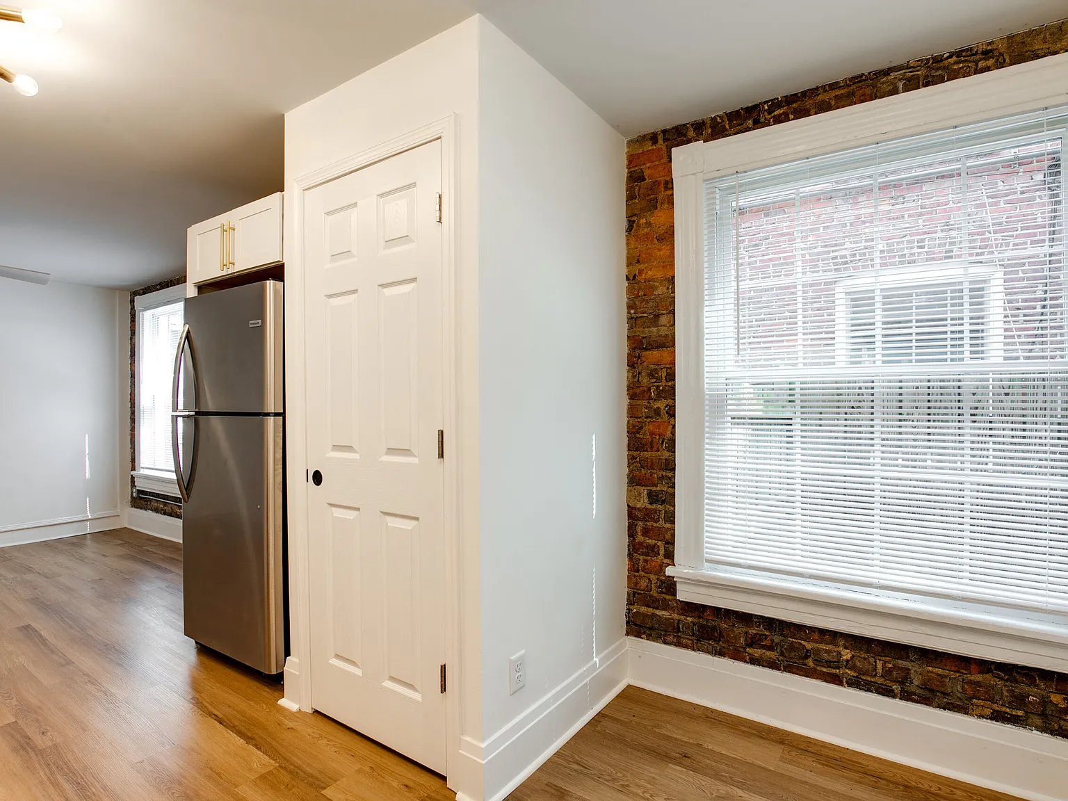 2 bed, 675 sqft, $1,599 — Photo 4