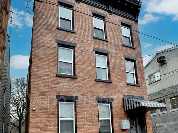 5 Marshall St, Troy, NY