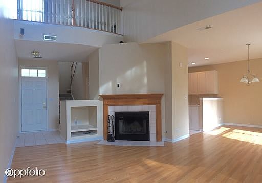 4th image of 2925 Pleasant Plains Dr