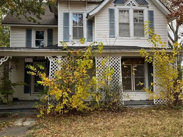 300 S Water St, Maysville, MO 64469