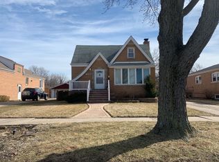 10733 S Kilbourn Ave, Oak Lawn, IL 60453