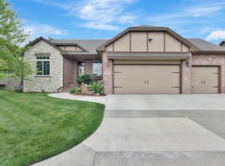 6433 S Cedardale Ave, Derby, KS 67037