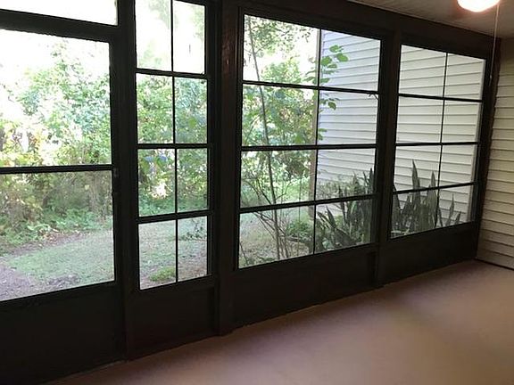 3rd image of 11630 Baywood Meadows Dr APT 2