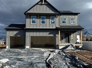 944 W Columbia Ct #108, Riverdale, UT 84405