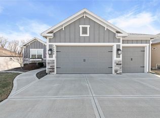 13295 N Silver Ridge Dr, Platte City, MO 64079