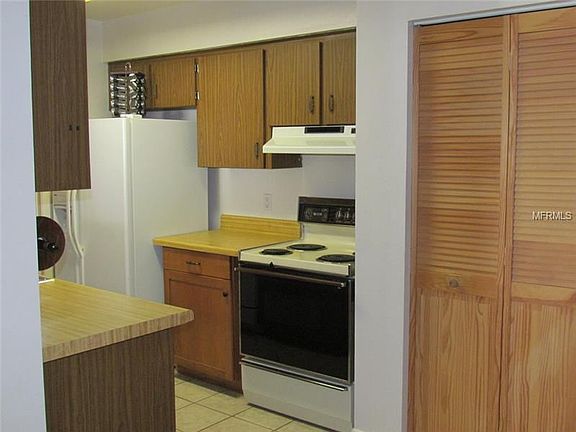 5th image of 8247 Cathy Ann St
