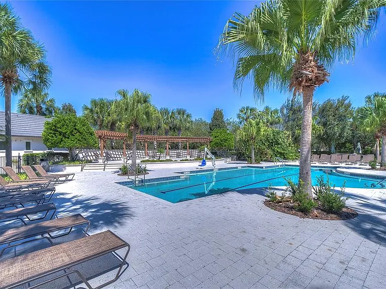 15849 Fishhawk View Dr — Photo 44