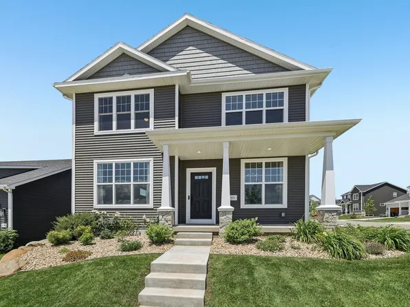 521 Patrick Ave, Waunakee, WI 53597