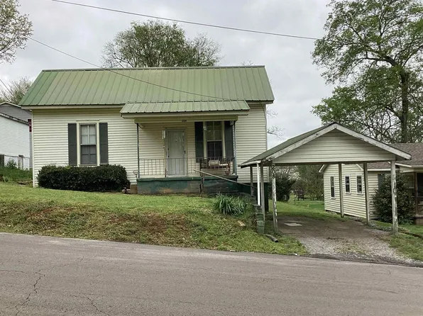 208 Saint Clair St SW, Russellville, AL 35653