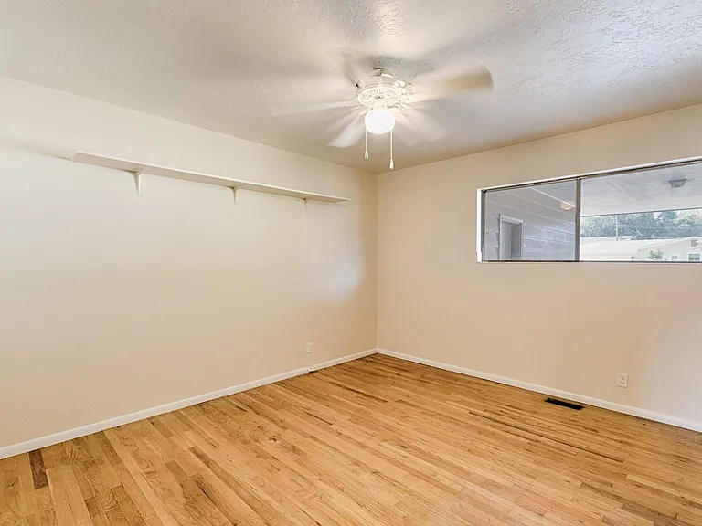 3410 W Sunset Ave — Photo 11