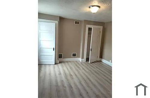 1400 Beechview Ave #3 Photo 1