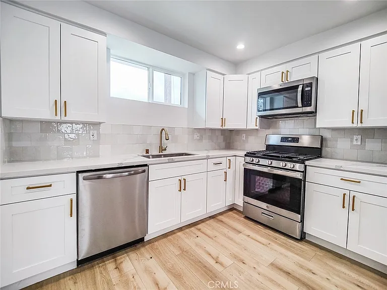3811 Exposition Blvd #2 — Photo 9