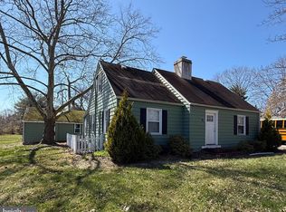 81 N Greenwich St, Alloway, NJ 08001