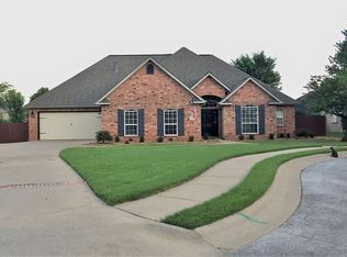 3602 SE 5th St, Bentonville, AR 72712