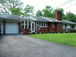 13700 Batchelors Dr, Silver Spring, MD 20904