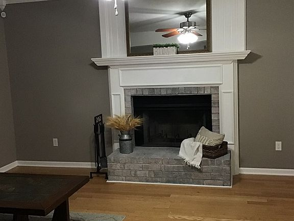 2nd image of 4419 Avery Ave
