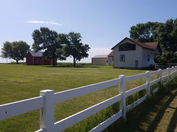 130 S Teller Ave, Ames, IA 50010