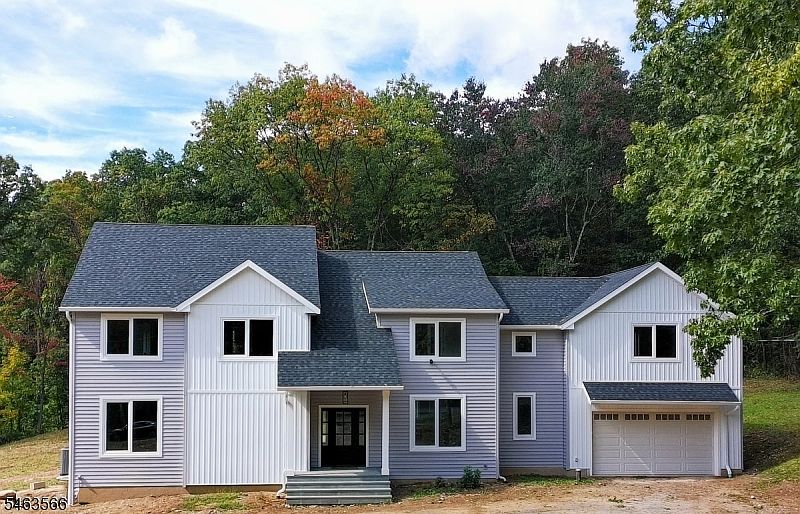 1st image of 48 Upper Hibernia Rd