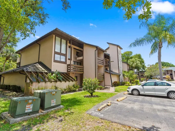 120 SW 96th Terrace #103, Plantation, FL 33324