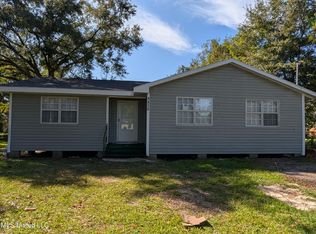4830 Saphire Ave, Moss Point, MS 39563