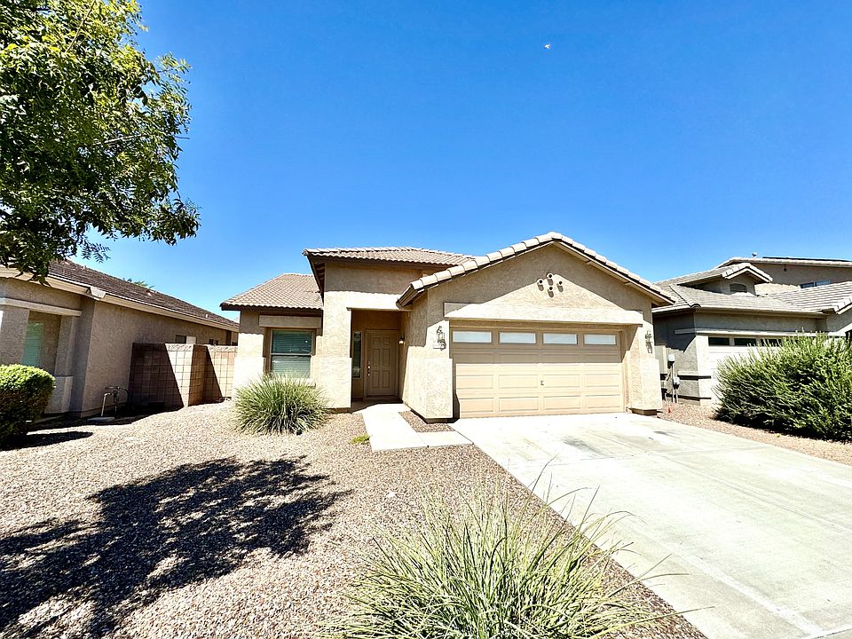 1st image of 44038 W Granite Dr