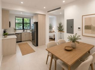 718 Hinsdale St #1A, Brooklyn, NY 11207