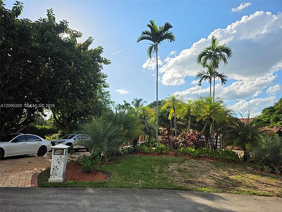 5th image of 10204 SW 96th Ct