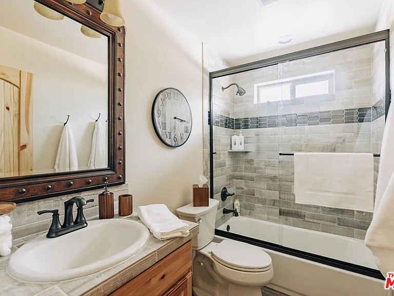 315 Northern Cross Dr — Photo 13