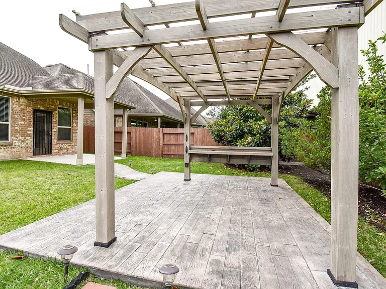 24918 Meadowthorn Crest Ln — Photo 48