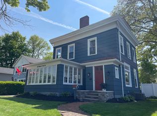 666 Perry St, Vermilion, OH 44089