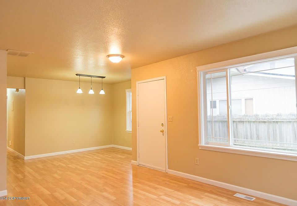 9201 Kavik St, Anchorage, AK 99502 Zillow