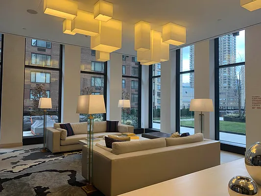 Rented by Winzone Realty Inc | media 17