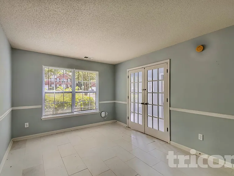 904 Ambeau Cir — Photo 21