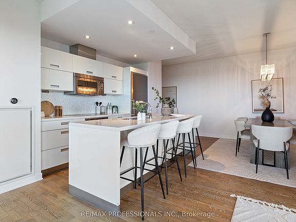 5th image of 88 Park Lawn Rd #1605