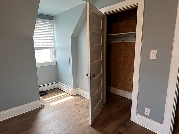 4th image of 150 Alexander Ave #4