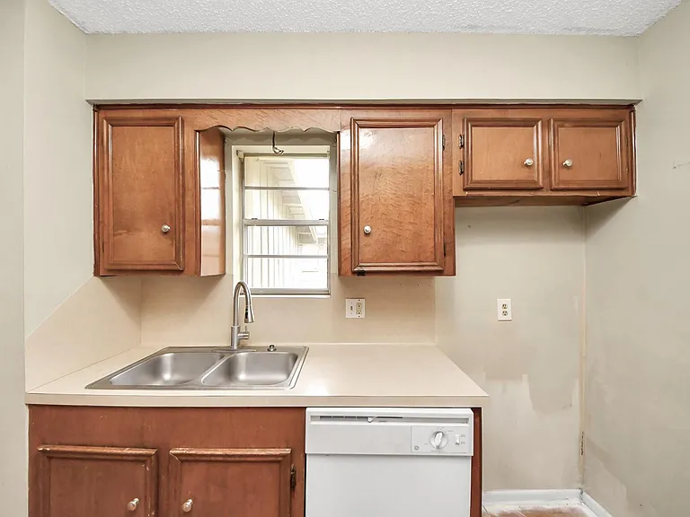1006 Perry St #100 — Photo 23