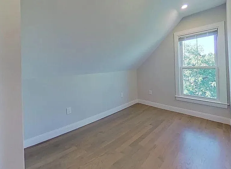 46 Ridgemont St #3 — Photo 3