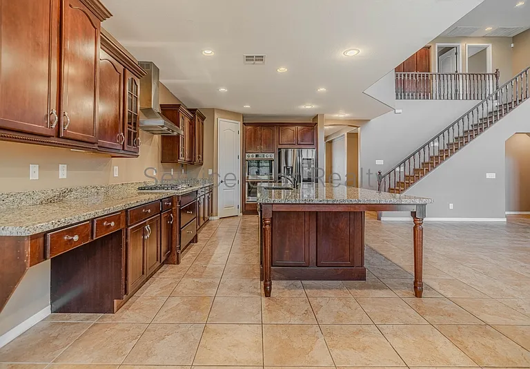 2214 E Chanute Pass — Photo 15