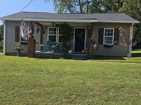 112 Hillcrest St, Jonesville, NC 28642