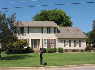 1857 Cornelian Dr, Dyersburg, TN 38024